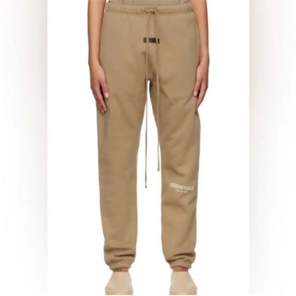 Fear of God Essentials Fleece Relaxed Sweatpants Women Size M